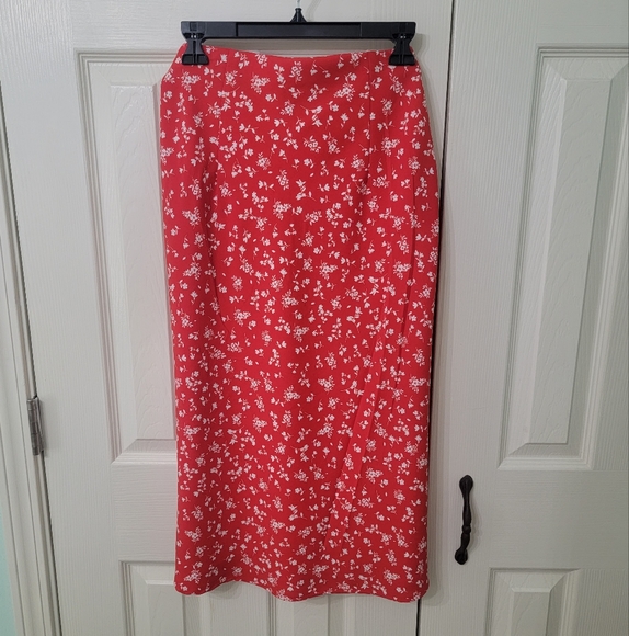 NWT Rachel Zoe Red Floral Skirt - Picture 3 of 4